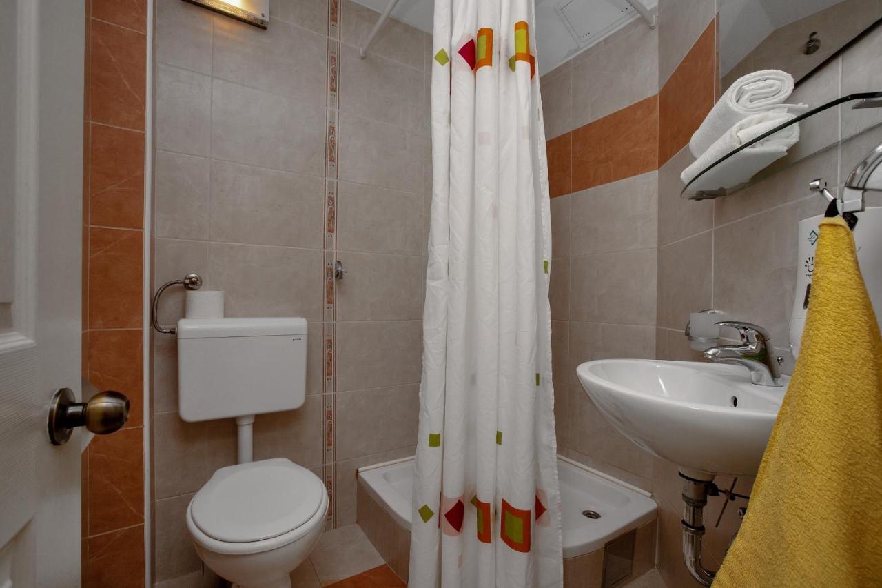 Apartments By The Sea Drasnice, Makarska - 2581 Zewnętrze zdjęcie